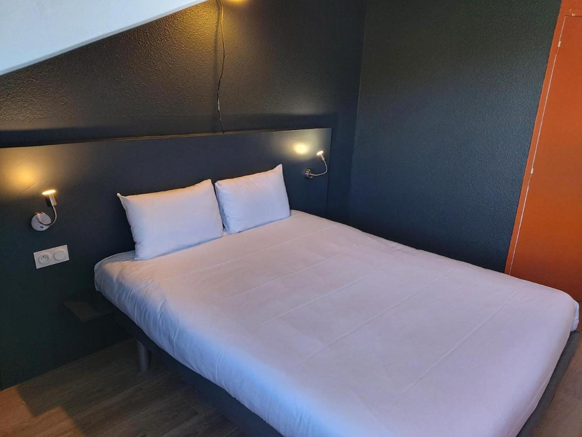 Ibis Budget Agen Le Passage  Luaran gambar