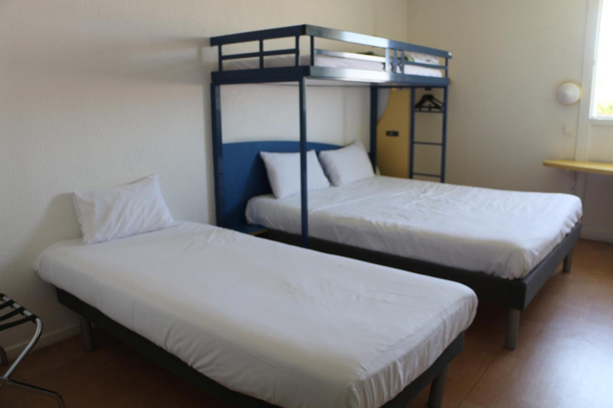 Ibis Budget Agen Le Passage  Luaran gambar
