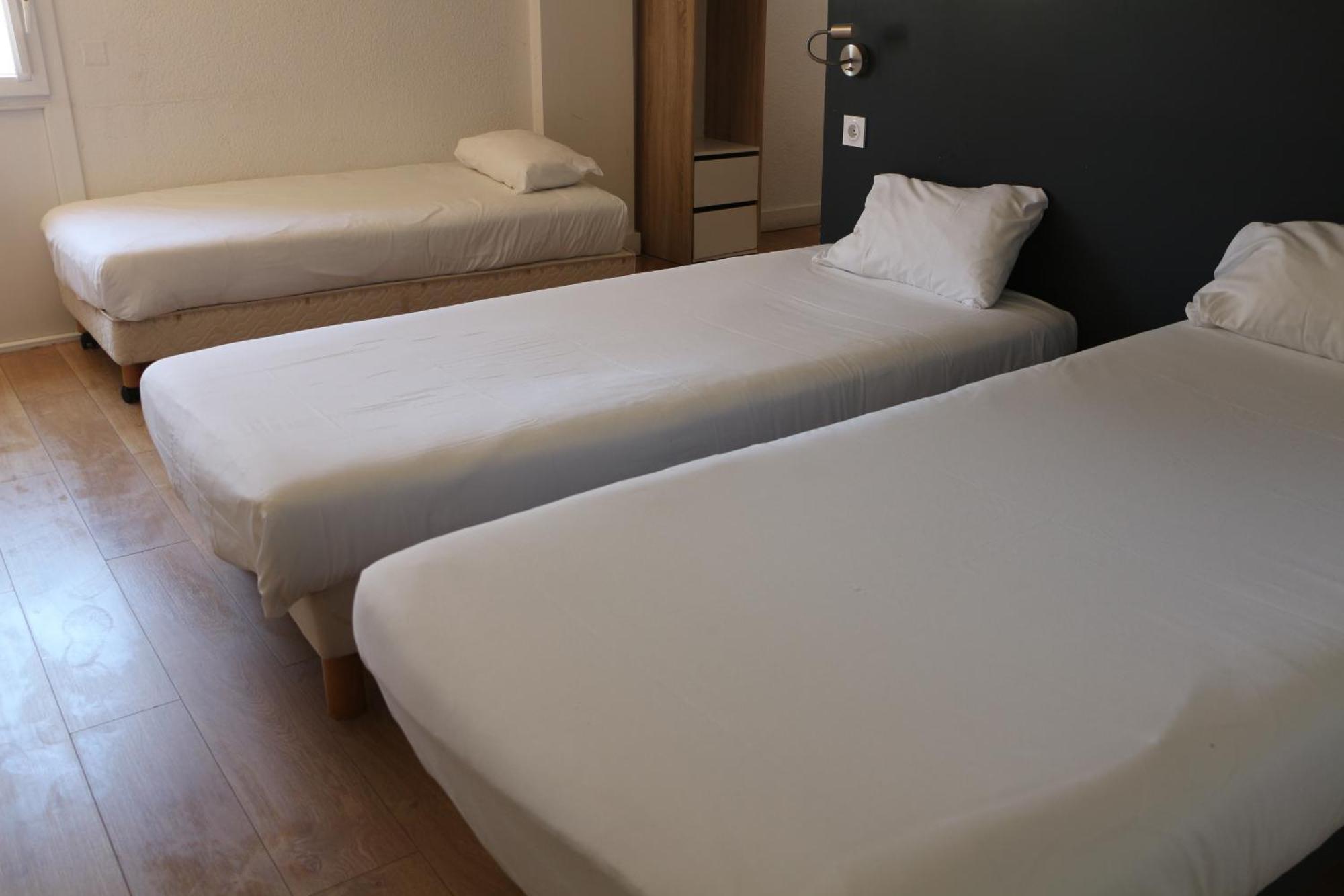 Ibis Budget Agen Le Passage  Luaran gambar
