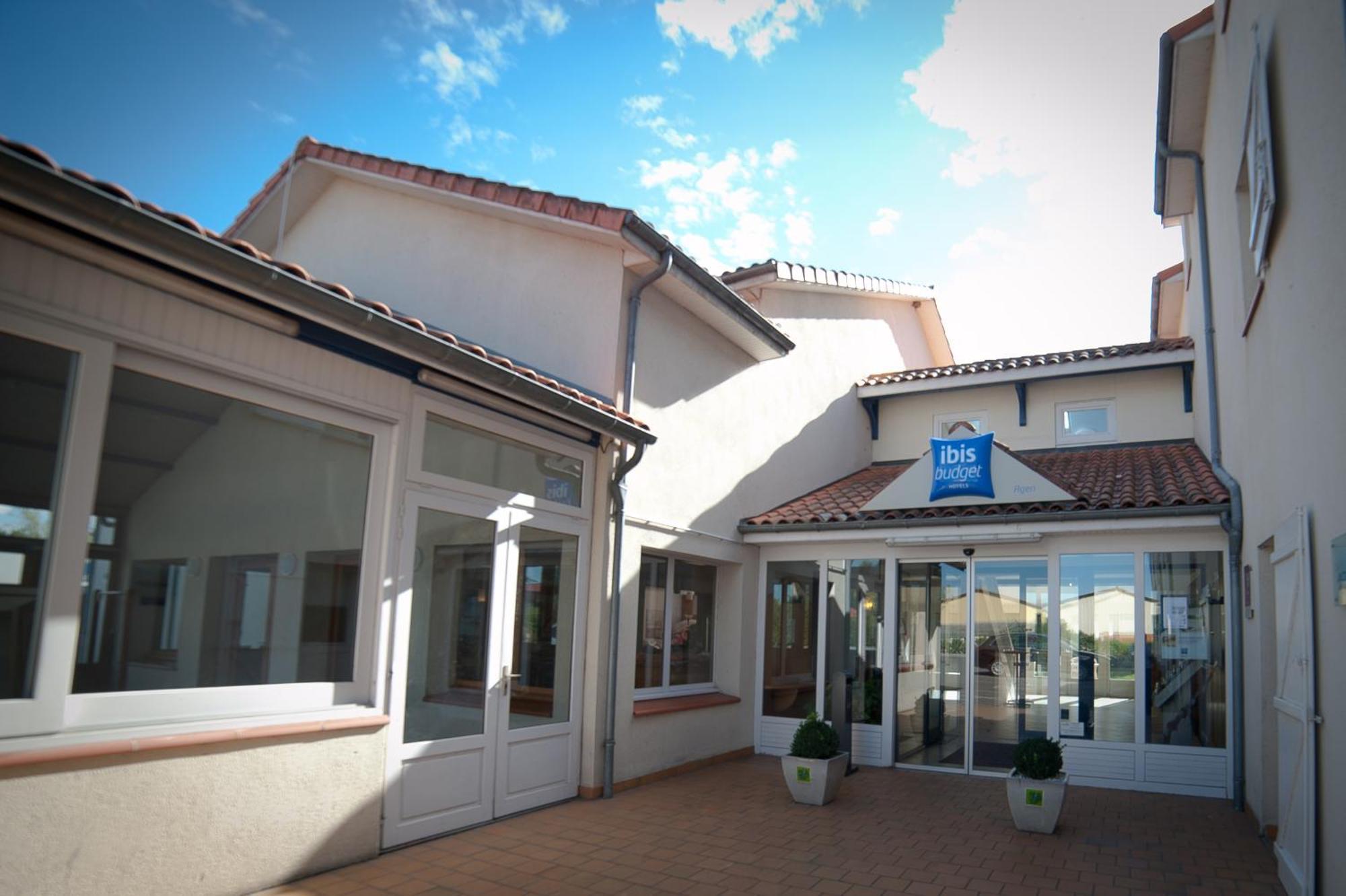 Ibis Budget Agen Le Passage  Luaran gambar